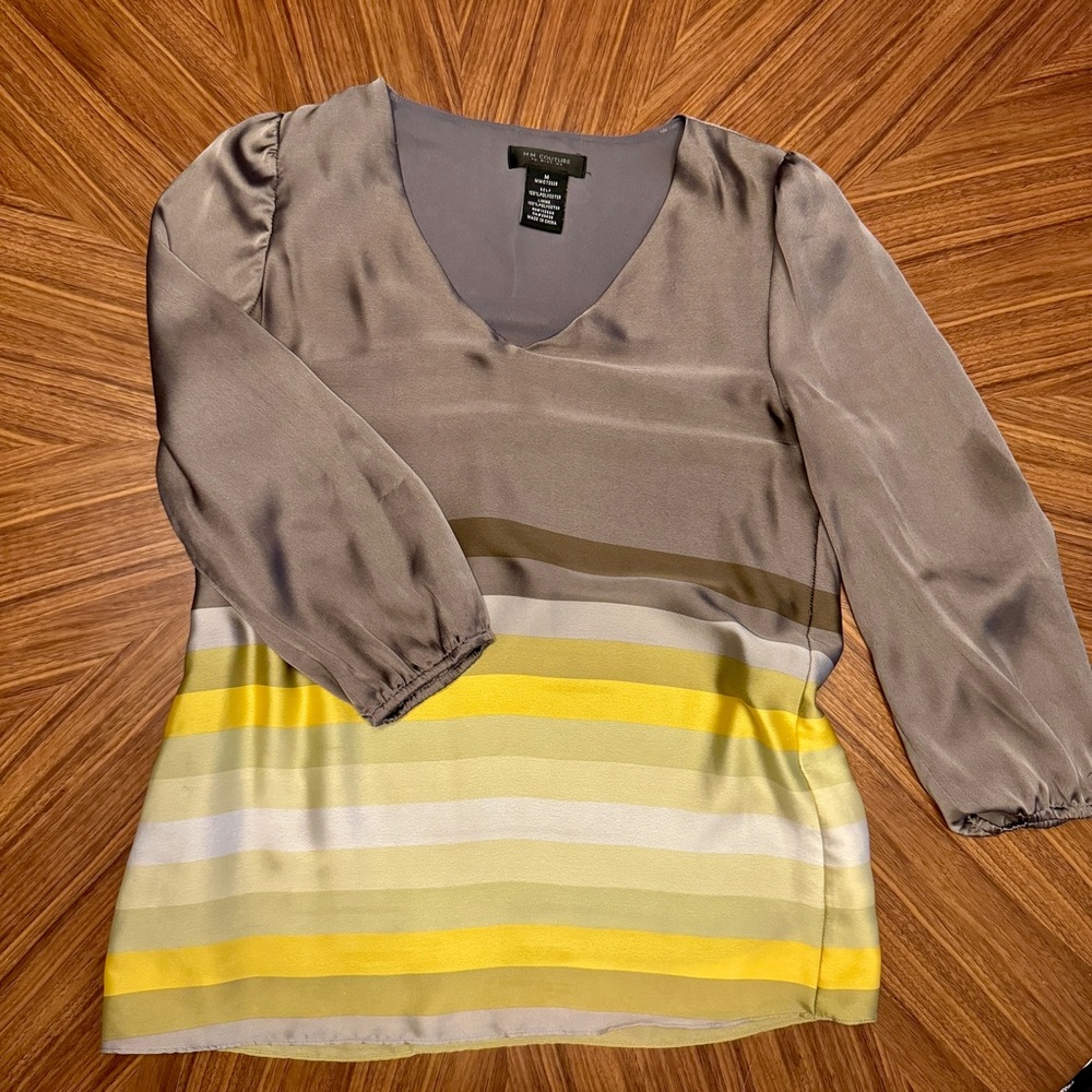 MM Couture by Miss Me, size medium, gray/yellow striped tunic.